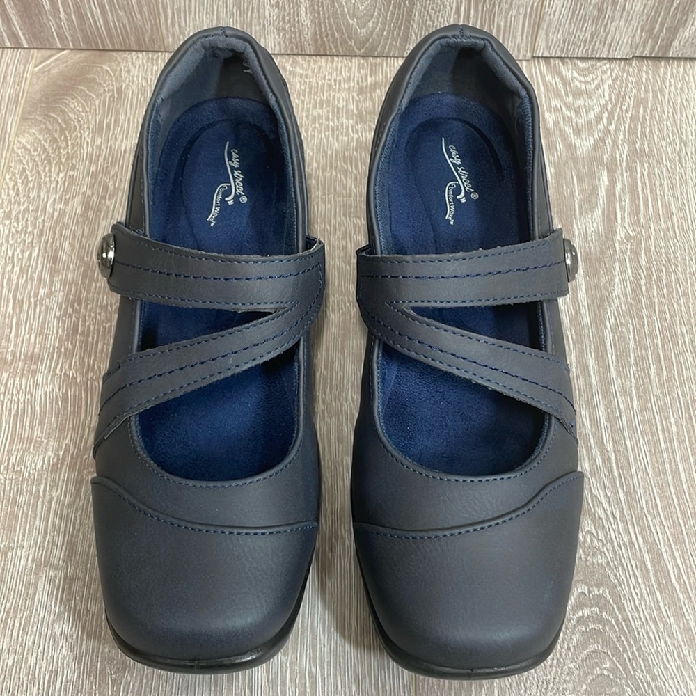 Easy Street Comfort Wave Mary Navy Womens Loafers Size 9M